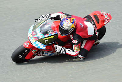 Jonas Folger auf der Kalex des AGR-Teams