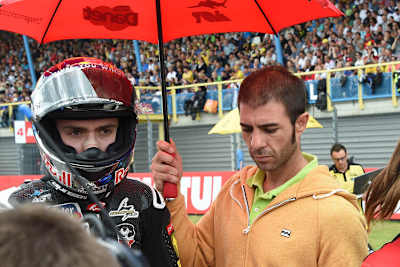 Jonas Folger mit Manager Christian Llavero 