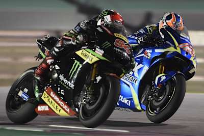 Im Rennen: Jonas Folger im Kampf gegen Alex Rins