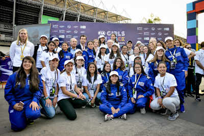 Formel E in Berlin bringt Girls on Track