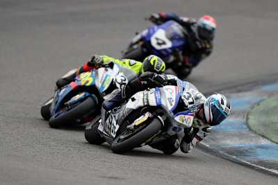 Friedrich vor Neumann, beide BMW