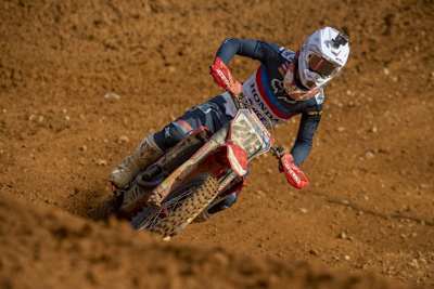 Tim Gajser verkürzte in Agueda seinen Rückstand auf 34 Punkte