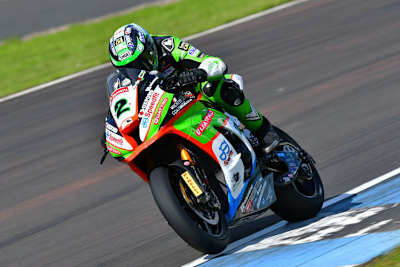 Glenn Irwin gewann zur Sunflower Trophy beide Supertwin-Rennen