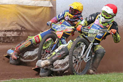 Daniel Gappmaier vor Przemyslaw Pawlicki 