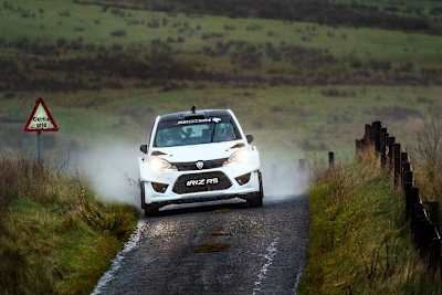Marcus Grönholm beim Test in Irland