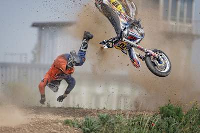 Bernd Hiemer folg durch die Lurft