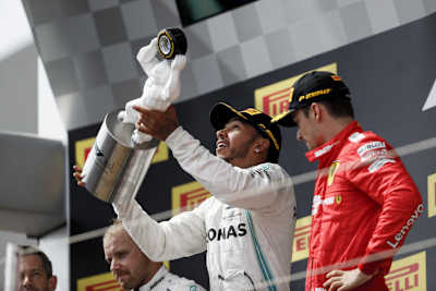 Lewis Hamilton nach seinem Sieg