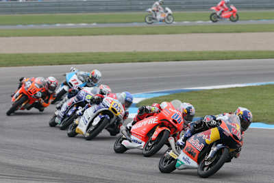 Das Rennen in Indy: Karel Hanika vor Jorge Martin