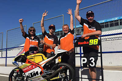 Feierlaune im deutschen Freudenberg-Team nach dem Podestplatz von Karel Hanika