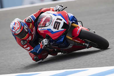 Leon Haslam mit der neuen Honda Fireblade