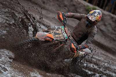 KTM-Youngster Rene Hofer muss operiert werden