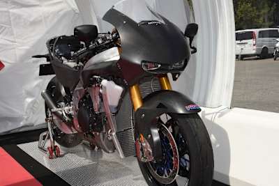 Ein Schmuckstück: Honda RC213V-S