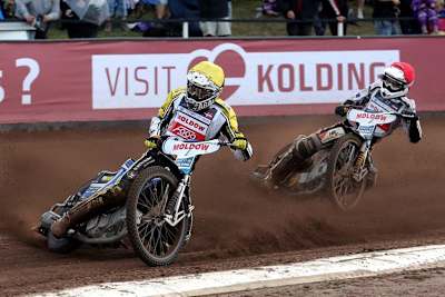 Patrick Hougaard (li.) hat bei den White Tigers unterschrieben