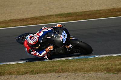 Casey Stoner ist immer noch flink unterwegs