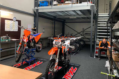 Ein Blick in den Workshop von Max Nagl