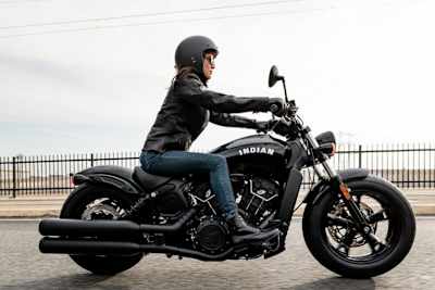 Möge der beste V2 gewinnen: Indian attackiert Harley ohne weitere Rücksichtnahme direkt