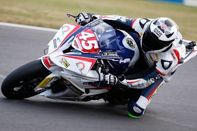 Jan Bühn wird 2017 in der Endurance-WM und der IDM Superbike am Start sein