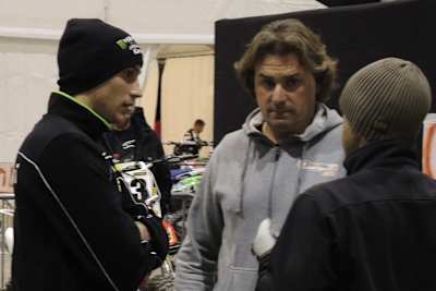 Sulivan Jaulin (li.): Der dreifache MX3-Weltmeister Yves Demaria gab bei Pro Circuit den Hinweis