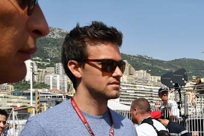 Künftig könnten Testfahrer wie Lotus-Mann Jolyon Palmer in einem Rennen um die GP-Teilnahme kämpfen