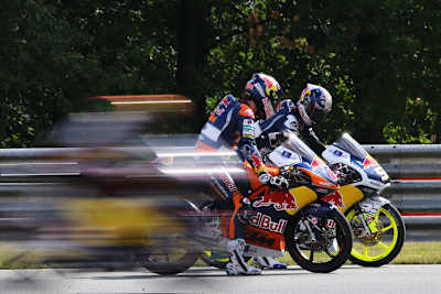 Jack Miller und Danny Kent aus den Ajo-Teams