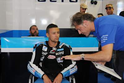 Randy Krummenacher in der Box des Ioda-Teams