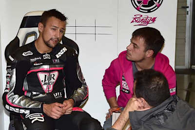 Randy Krummenacher mit dem JiR-Team