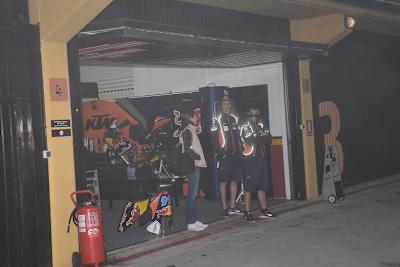 Die KTM-Box im Morgengrauen