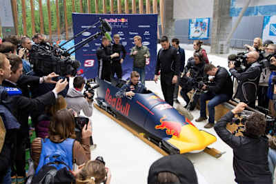 Daniil Kvyat bei der Bobbahn von Sotschi
