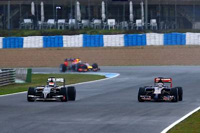 Bild mit Seltenheitswert: Jerez-Test und zwei Red-Bull-Renner fahren (links Sutil im Sauber)