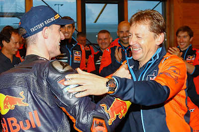 Mike Leitner (re.) mit Pol Espargaró 