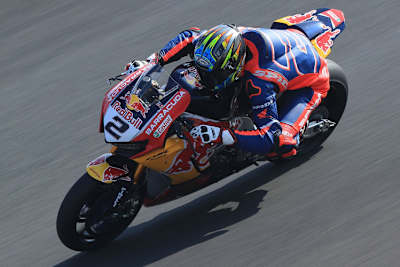 Sonderschicht für Leon Camier in Monteblanco