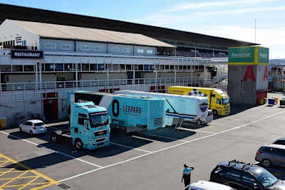 Leopard Racing übt in Barcelona ganz allein – mit beiden Teams