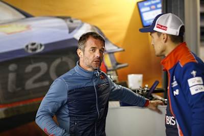 Sébastien Loeb (li.) mit seinem Hyundai-Teamkollegen Dano Sordo