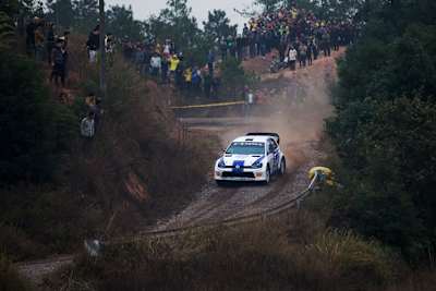 Chris Atkinson im VW Golf SCRC in China