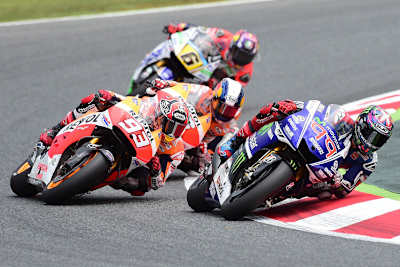 Barcelona-GP: Jorge Lorenzo (99) vor Marquez, Pedrosa und Bradl