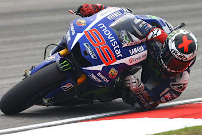 Schräglagen der Sonderklasse: Jorge Lorenzo in Malaysia am Freitag