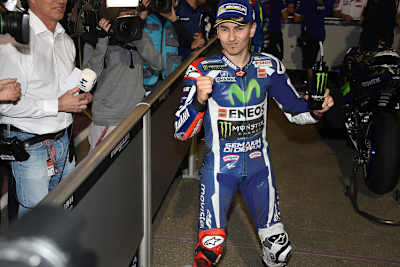 Jorge Lorenzo jubelt: Erste Pole-Position 2016