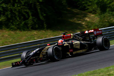 Auf dem Hungaroring rückten Romain Grosjean (im Bild) und Pastor Maldonado mit dem Interwetten-Schriftzug auf ihren Rennern aus