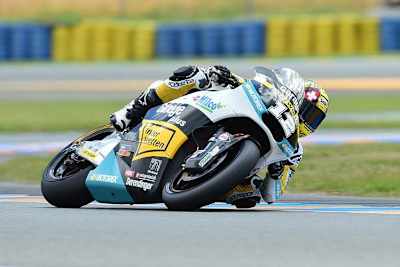 Tom Lüthi dominierte das Moto2-Rennen in Le Mans