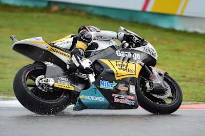 Tom Lüthi auf der Kalex des Teams Derendinger Interwetten