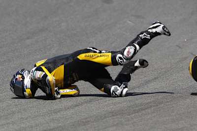 Schmerzvoller Abgang: Tom Lüthi beim Rennsturz in Mugello