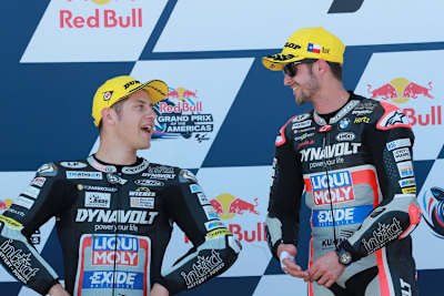 Doppelsieg in Texas: Sieger Tom Lüthi mit Marcel Schrötter (links)