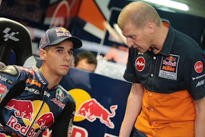 Keine Freude mit WM-Rang 3: Luis Salom und Teamchef Aki Ajo