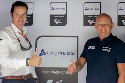 Dorna-Direktor Pau Serracanta mit Lyoness-CEO Hubert Freidl