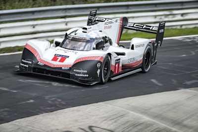 Rekordfahrt auf der Nordschleife: Der Porsche 919 Hybrid Evo von Timo Bernhard