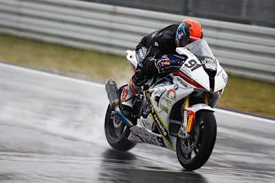 Im zweiten Rennen hatte es der Belgier am Start eilig