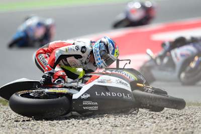 Marcel Schrötter, zweifacher IDM-125-Meister: Sein Startplatz in der Moto2-WM 2013 sicherten private Sponsoren