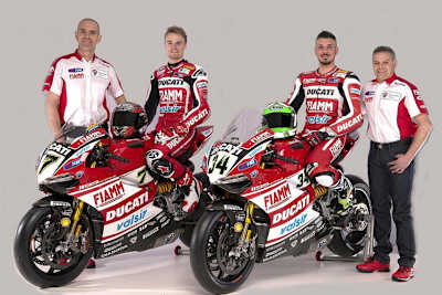 Ernesto Marinelli, Chaz Davies, Davide Giugliano und Serafino Foti (v.l.)