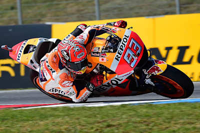 Marc Márquez: «Ich habe nicht mit der Pole-Position gerechnet. Rossis Windschatten hat mir geholfen.»