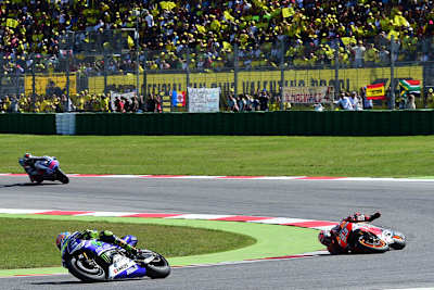 In Runde 8 stürzte Marc Márquez